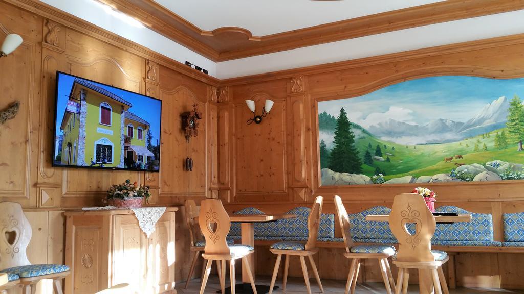 Hotel Stelvio Varese Exterior photo